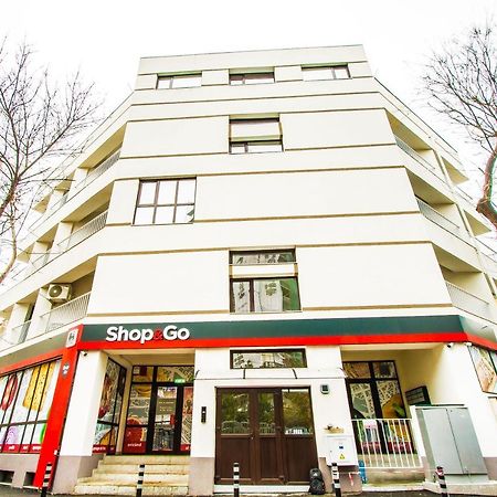Iancului Aparthotel Bucharest Exterior photo