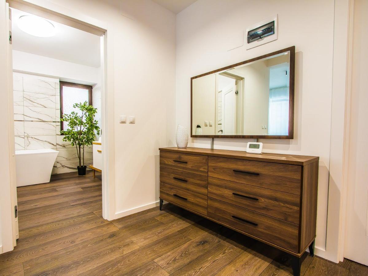 Iancului Aparthotel Bucharest Exterior photo
